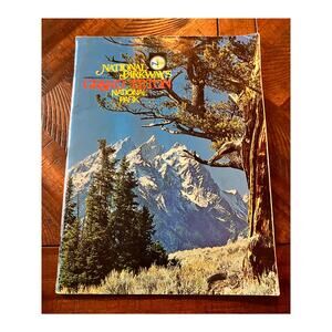 Grand Teton National Parkways Brochure Magazine Vintage‎ USA Tourists Souvenir